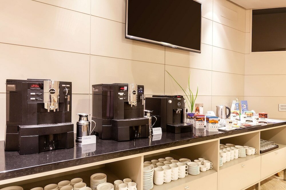 Фото Nh Oviedo Principado