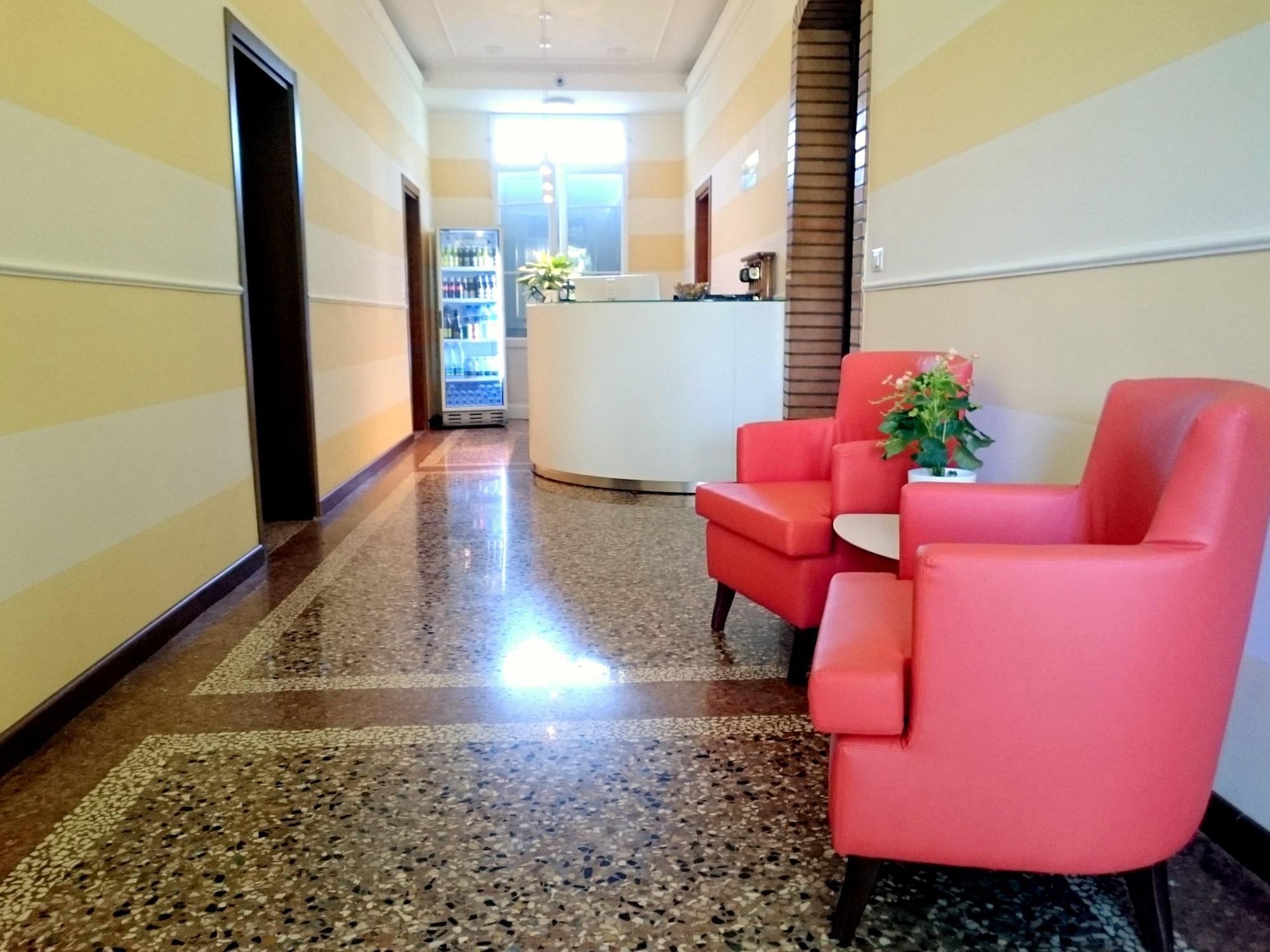 Фото Hotel Villa Azzurra