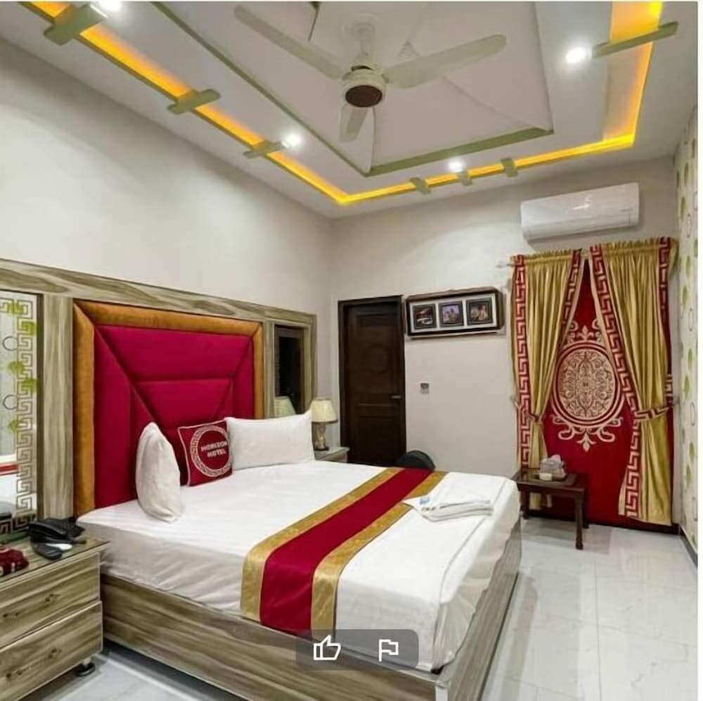 Hostel Royal Chalet Lahore, Lahore, photo