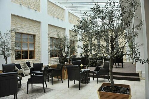 Внешний вид отеля Progress Hotel в Сен-Жосс-тен-Ноде, фото 1