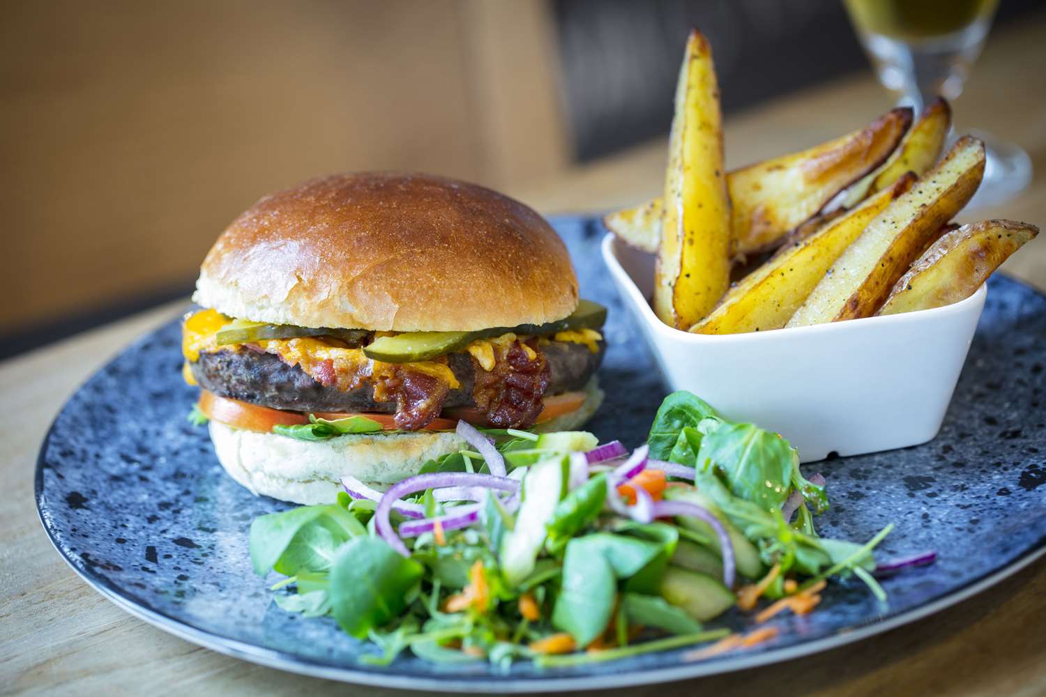 Фото Hampton by Hilton Amsterdam Airport Schiphol