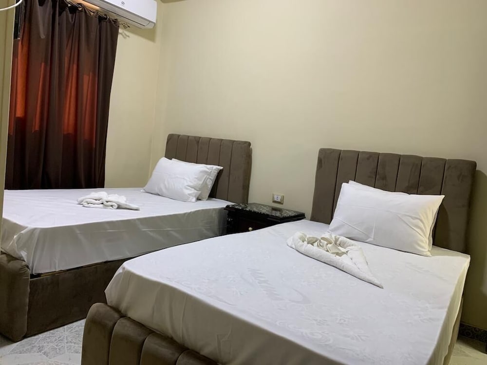 Фото Cairo Hotel