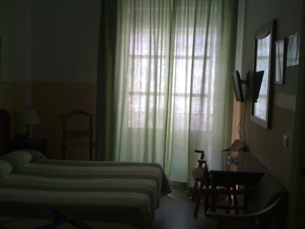 Фото Nuevo Hotel