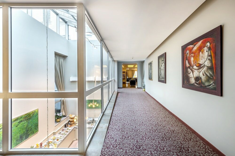 Фото Ratonda Centrum Hotels