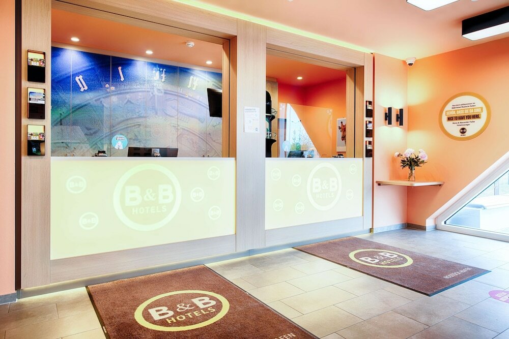 Фото B&b Hotel Rostock-Hafen