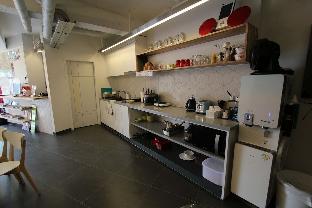 Фото B my guesthouse