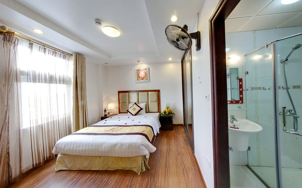 Фото Van Mieu 2 Hotel