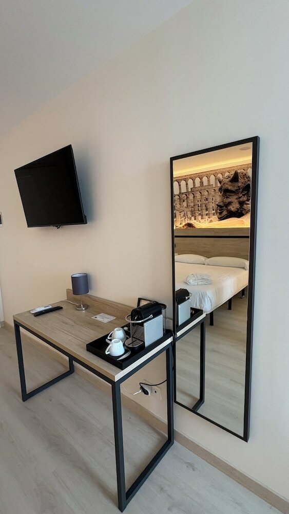 Фото Hotel Ele Acueducto