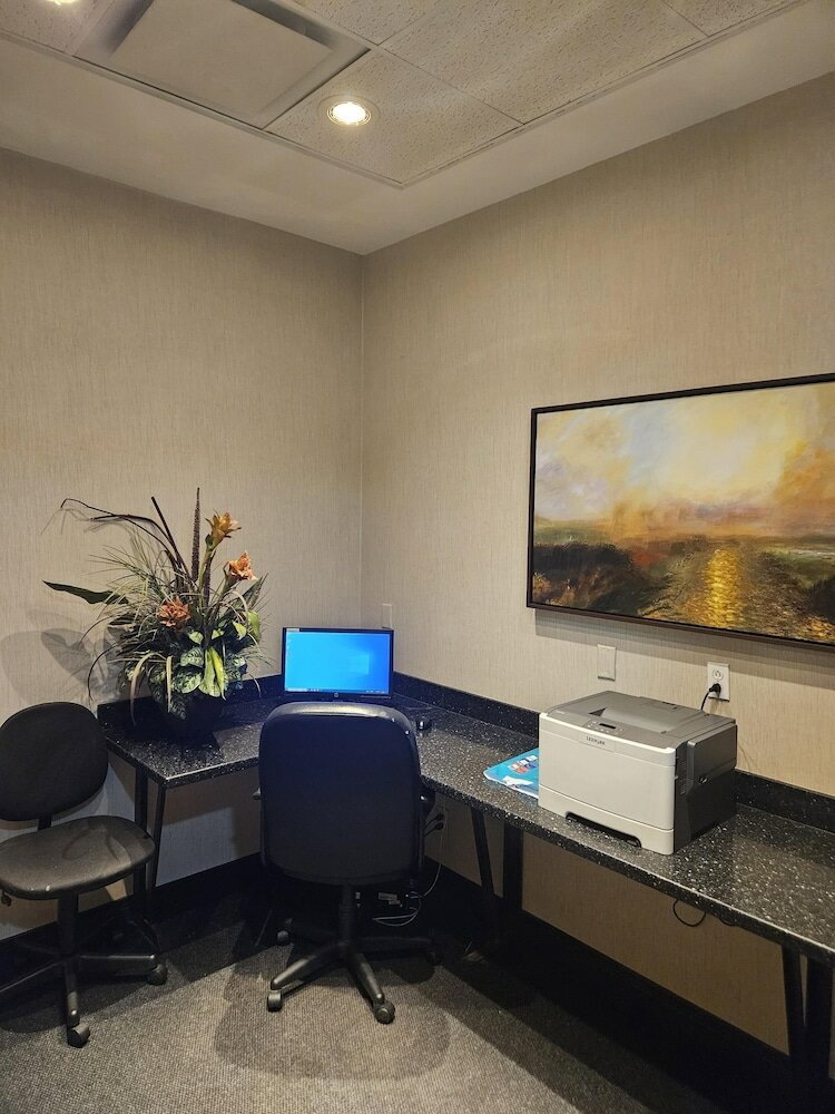 Фото Radisson Hotel Montreal Airport