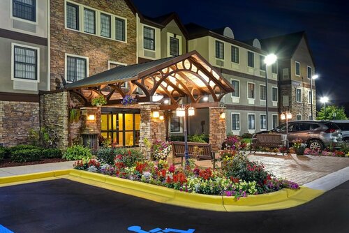 Гостиница Staybridge Suites Grand Rapids-Kentwood, an Ihg Hotel в Гранд-Рапидс