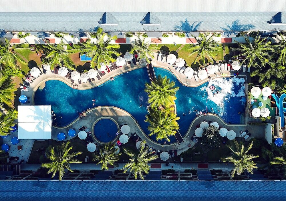 Фото Radisson Resort and Suites Phuket