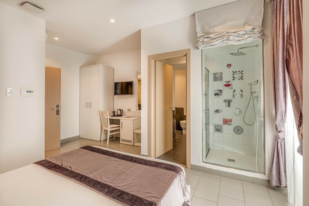 Фото Trevi Palace Hotel