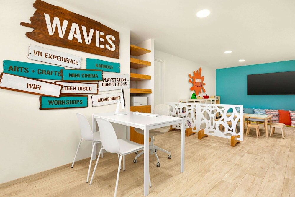 Фото Wyndham Residences Costa Adeje