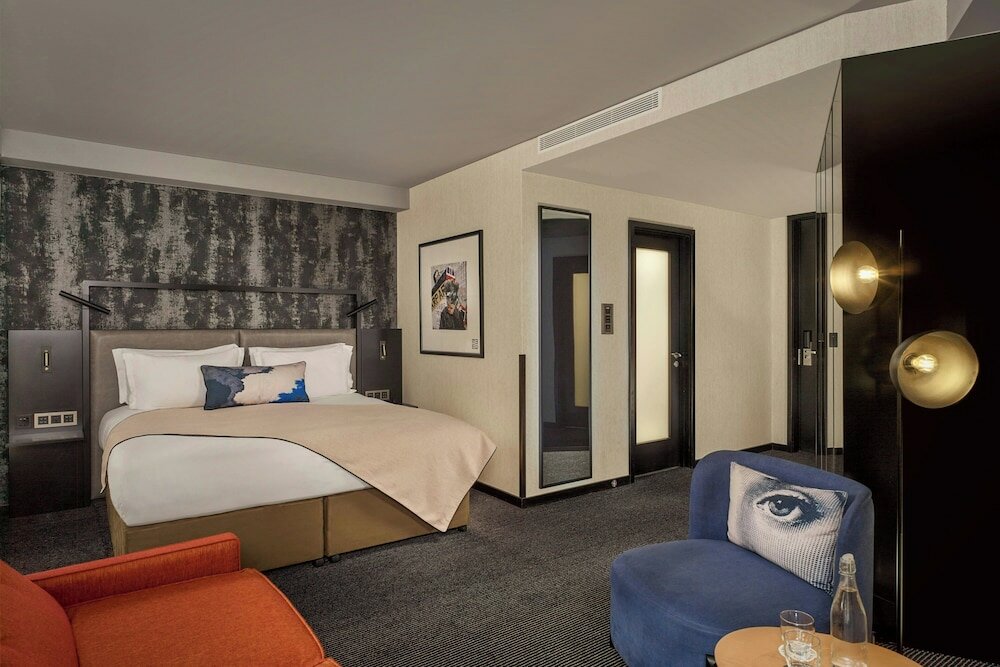 Фото Montcalm East, Autograph Collection