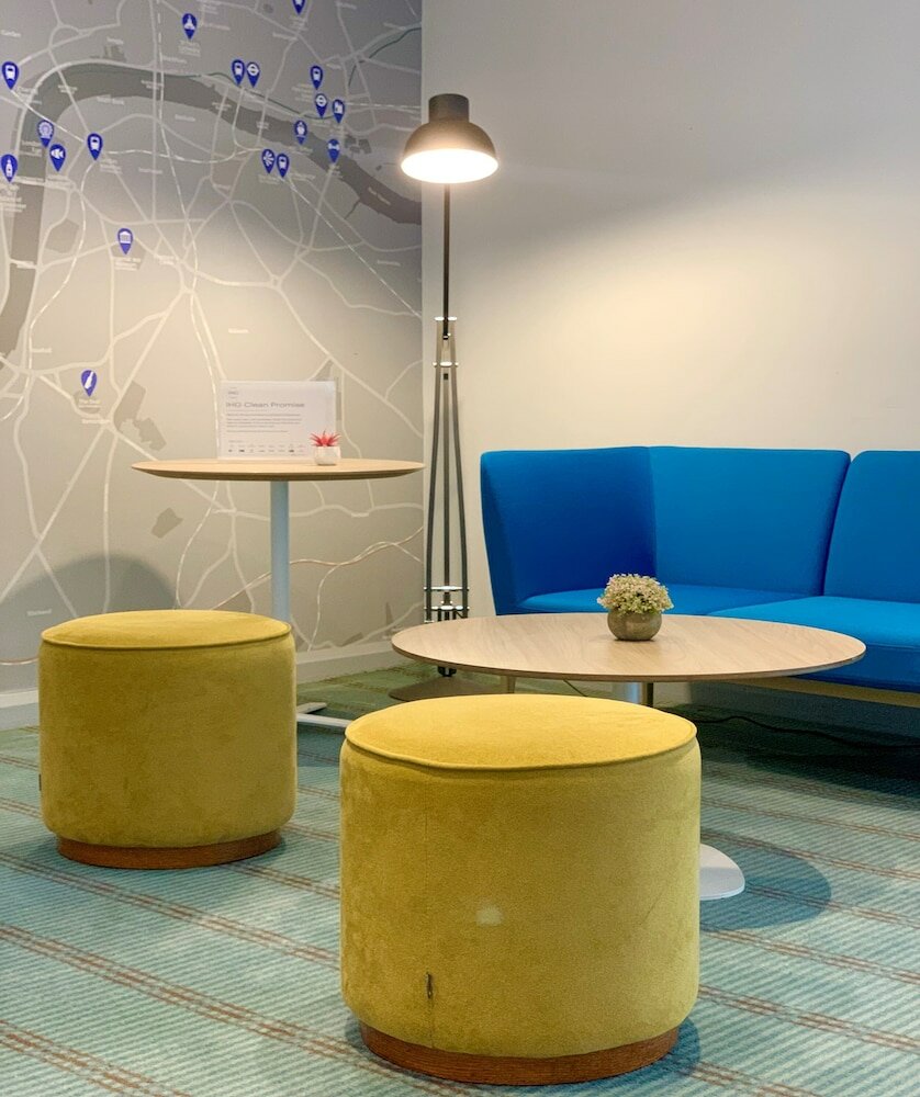 Фото Holiday Inn Express London - Earl's Court