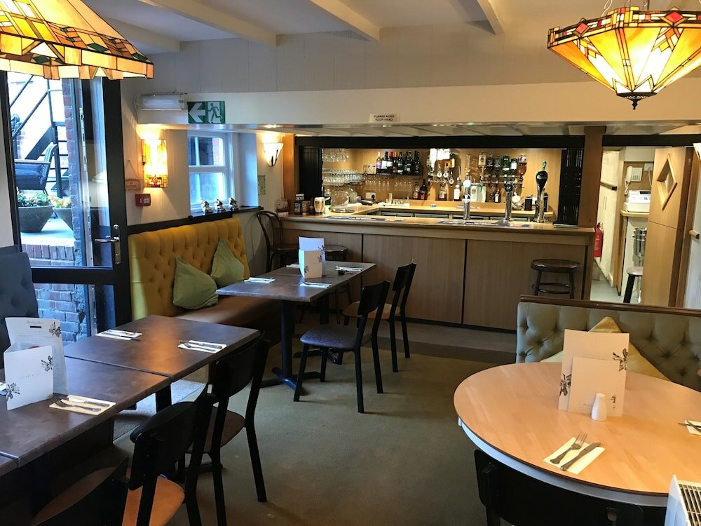 Фото The Elizabeth House Hotel