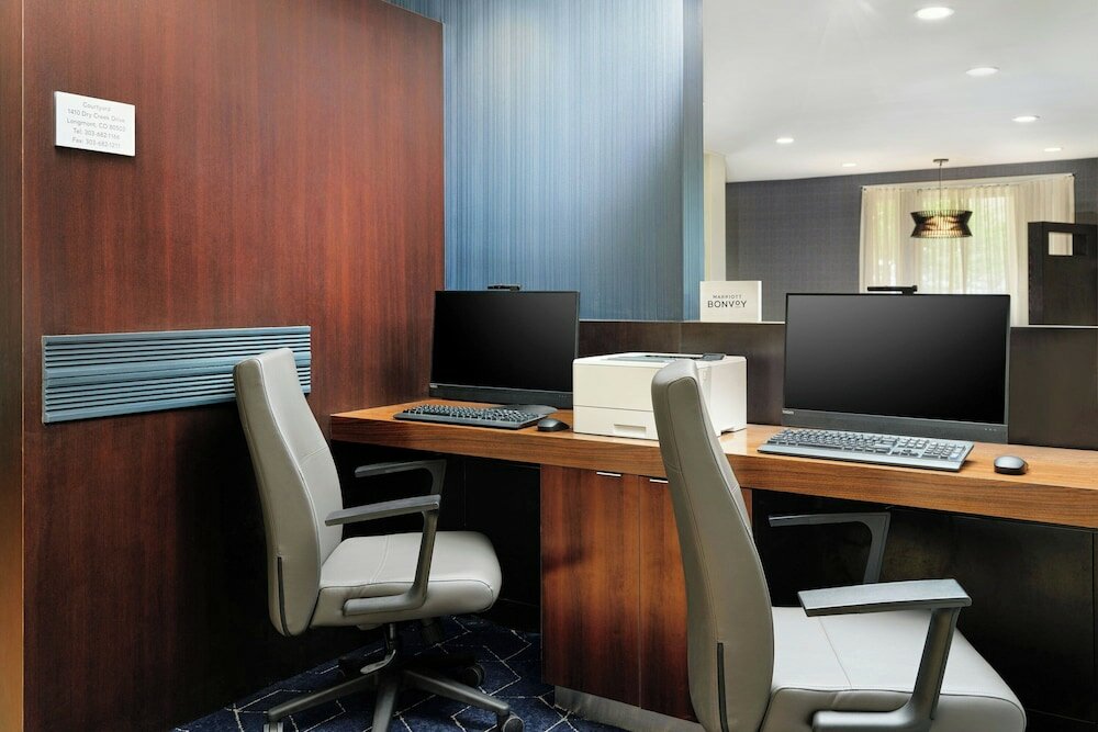 Фото Courtyard by Marriott Boulder Longmont