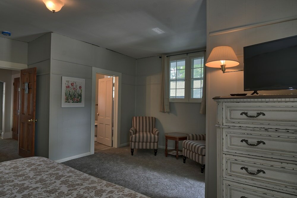 Фото Charlevoix House