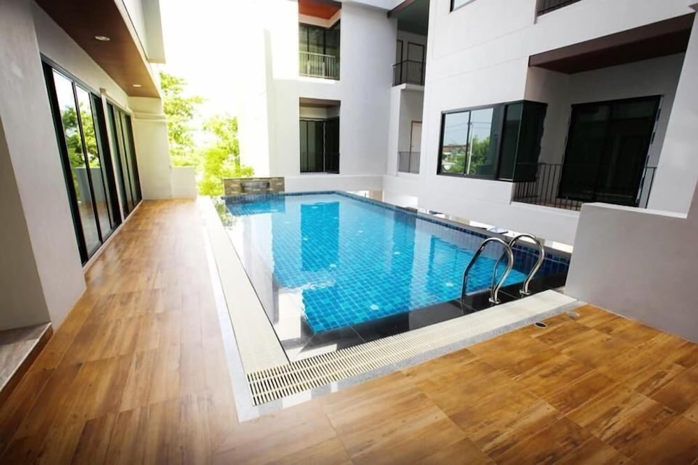Фото Luxsna Residence