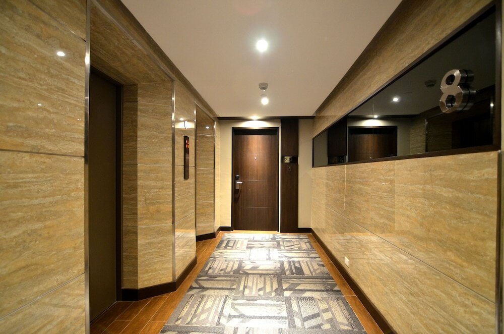 Фото Pearl Garden Hotel