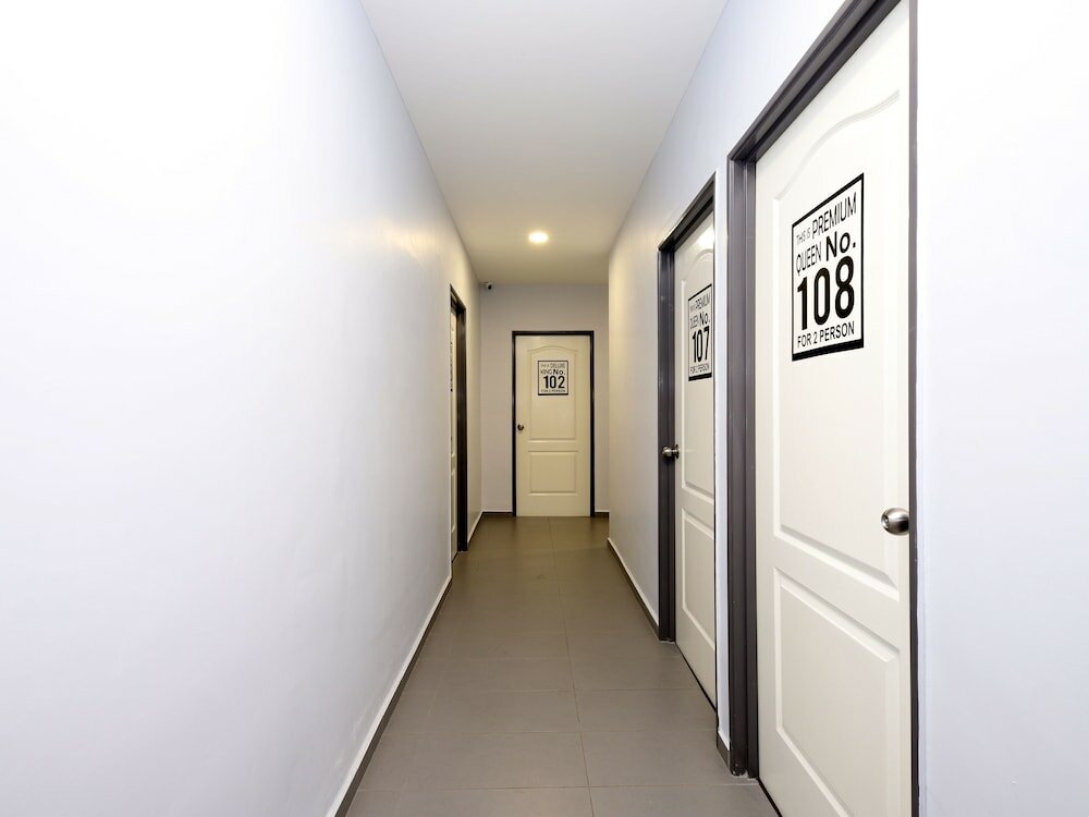 Фото Oyo 778 BMW 2 Hotel