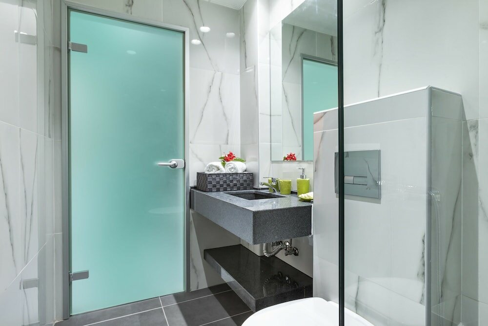 Фото Nymphes Deluxe Accommodation