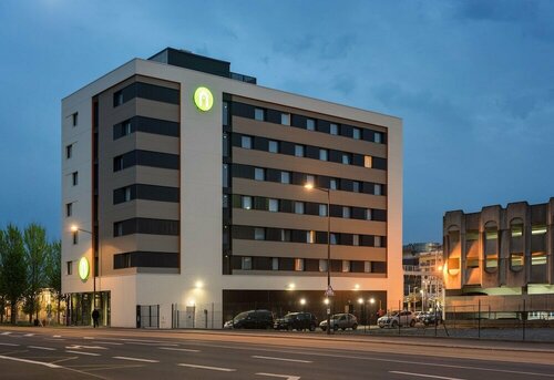 Гостиница Campanile Le Mans Centre - Gare в Ле-Мане