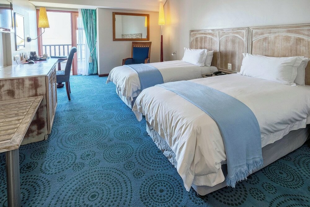 Фото Protea Hotel by Marriott Walvis Bay Pelican Bay