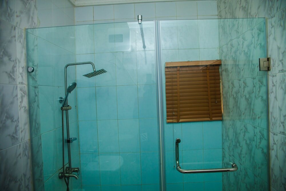 Фото CribVille Hotel & Suites