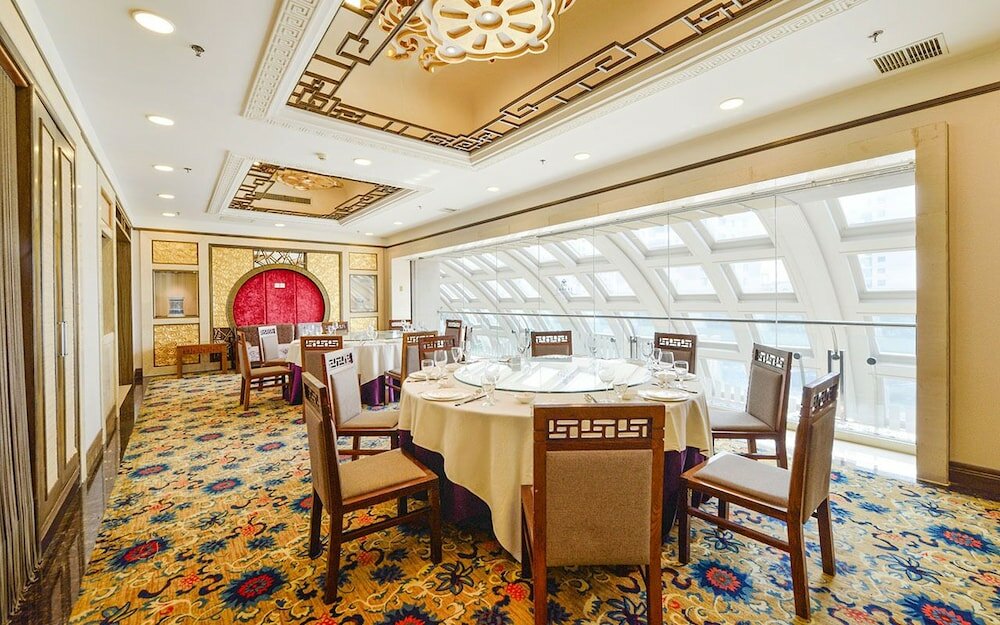 Фото Bayshore Hotel Dalian