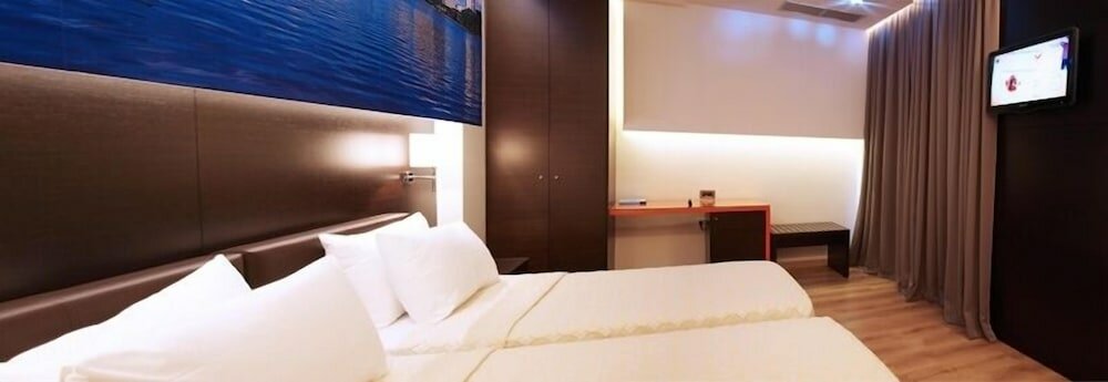 Фото Athens City Hotel