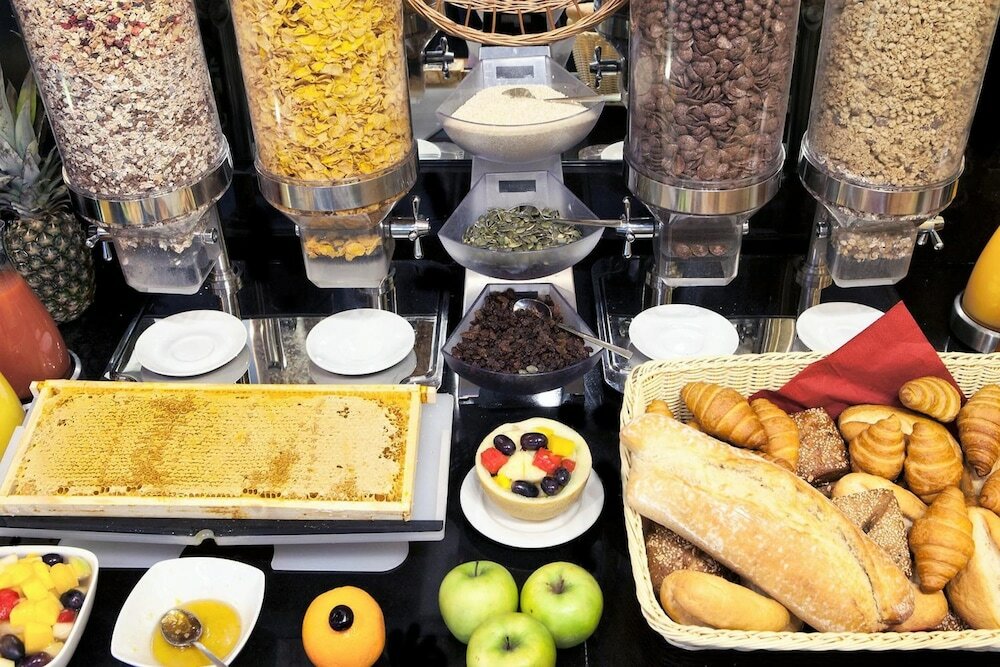 Фото Grand Hotel Downtown