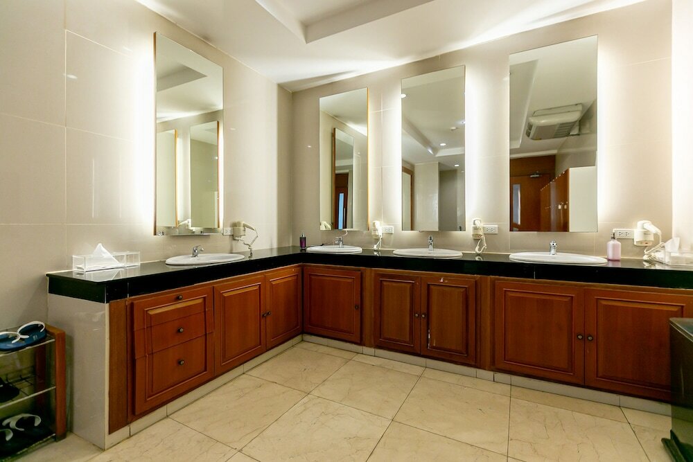 Фото The Bedrooms Hostel Pattaya