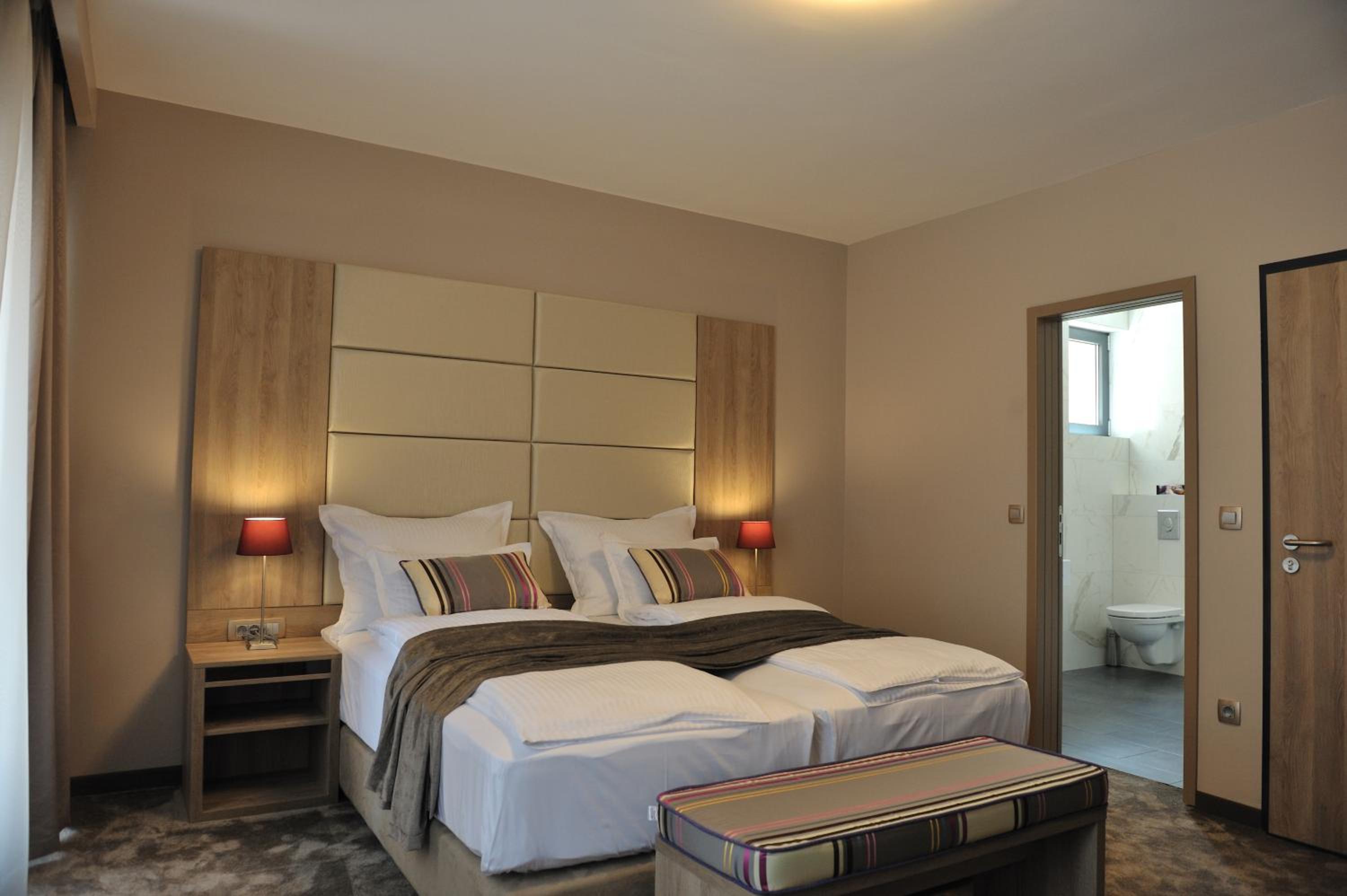 Фото VIP Hotel Sarajevo