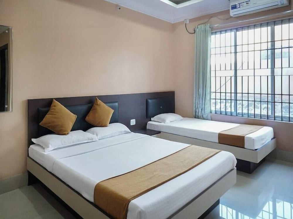 Фото Hotel Grand Luit