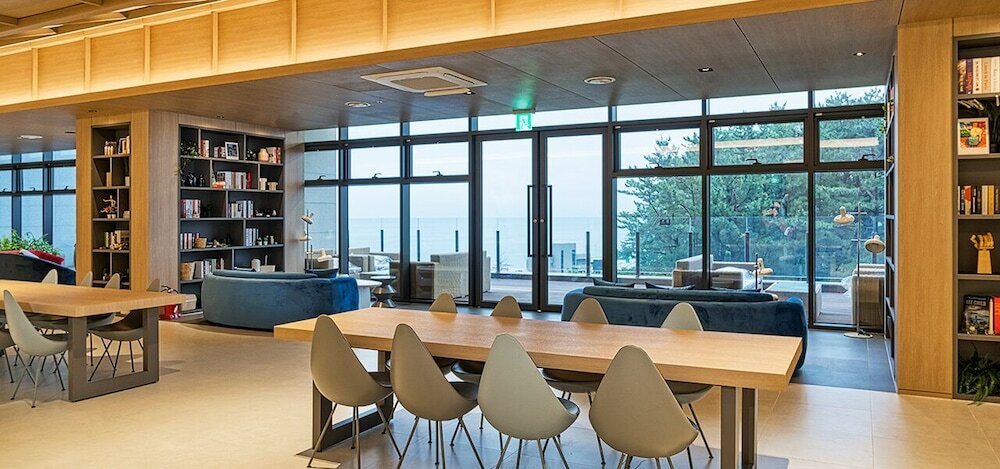 Фото Sokcho i Park Suite Hotel and Residence