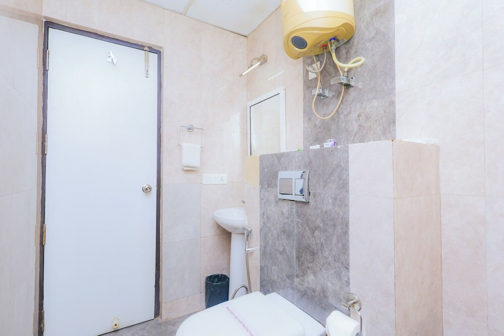 Фото Hyphen Business Hotel