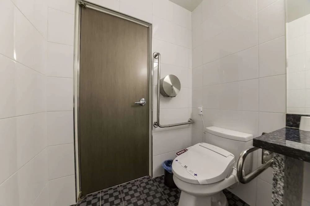 Фото Youngbin Hotel