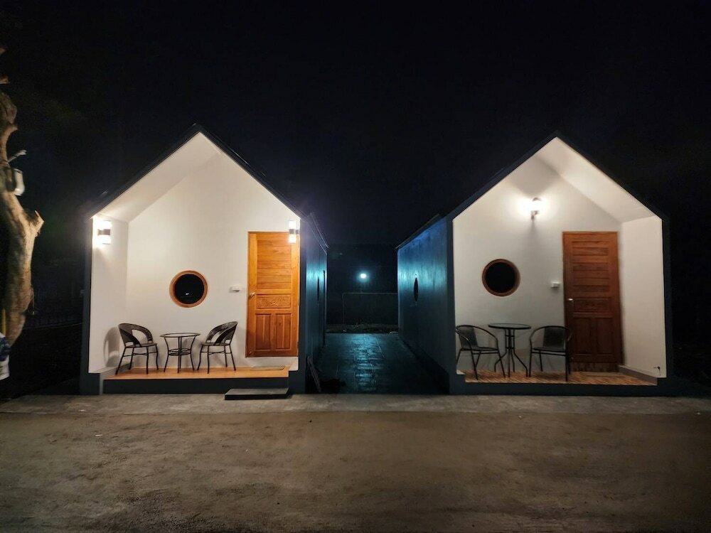 Фото Bunrapee House