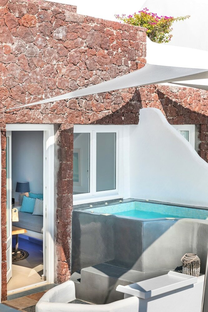 Фото Secret Legend Suites