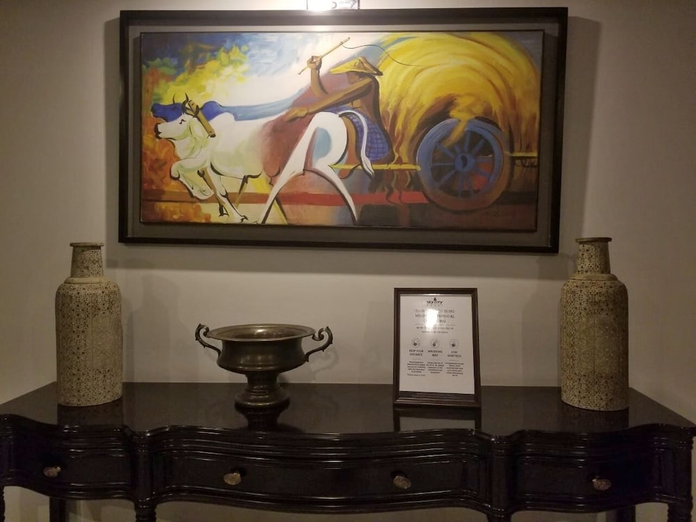 Фото Sky City Dhaka