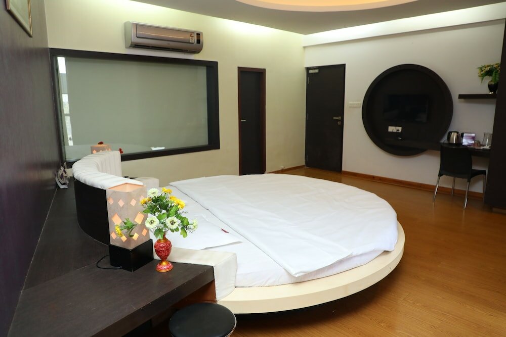 Фото Vits Select GrandInn Ratnagiri