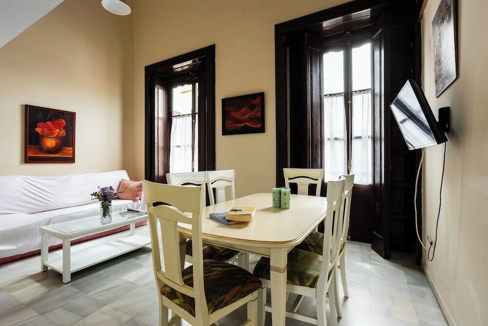 Фото Apartamentos Larga 70