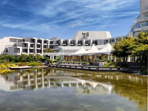 Внешний вид отеля Inn at Laurel Point в Виктории, фото 1