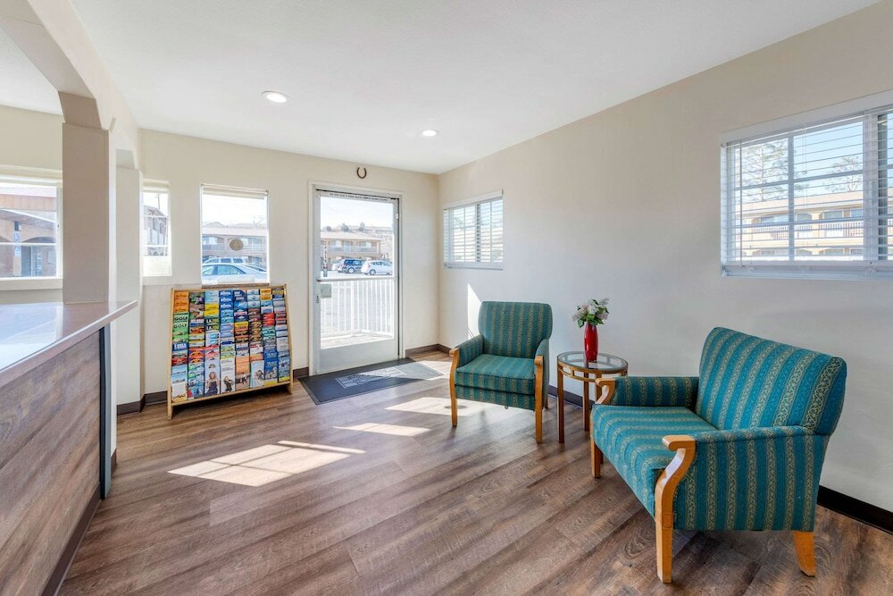 Фото Econo Lodge On Historic Route 66