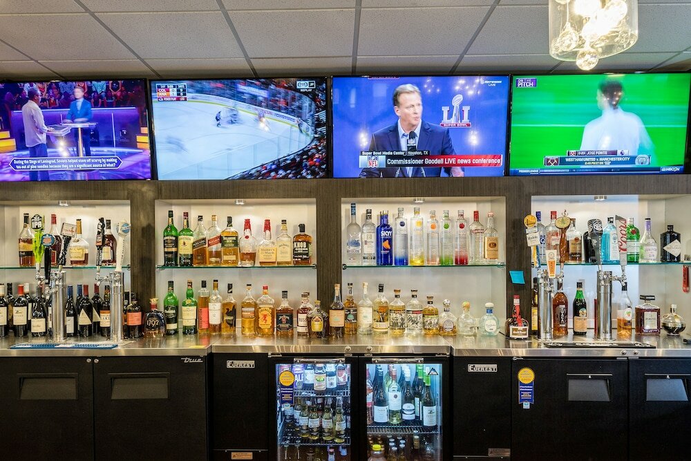 Фото Radisson Hotel Oakland Airport