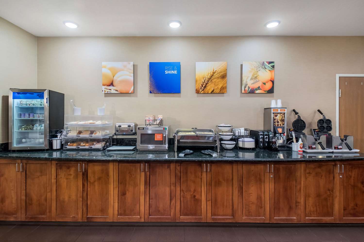 Фото Comfort Inn Fort Morgan