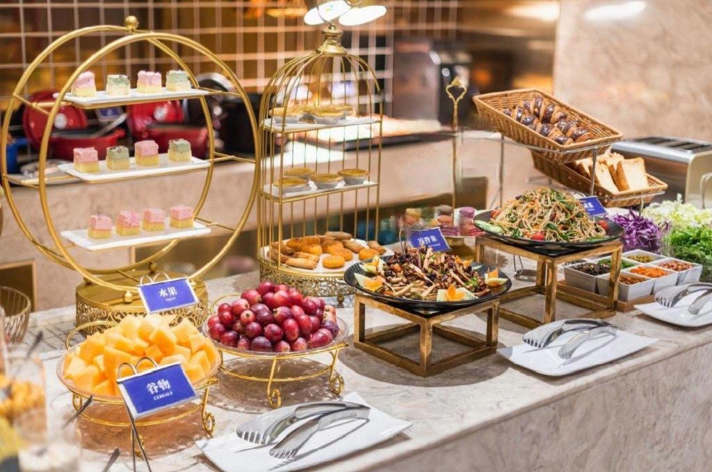 Фото Manxin Beijing Guangqumen Hotel