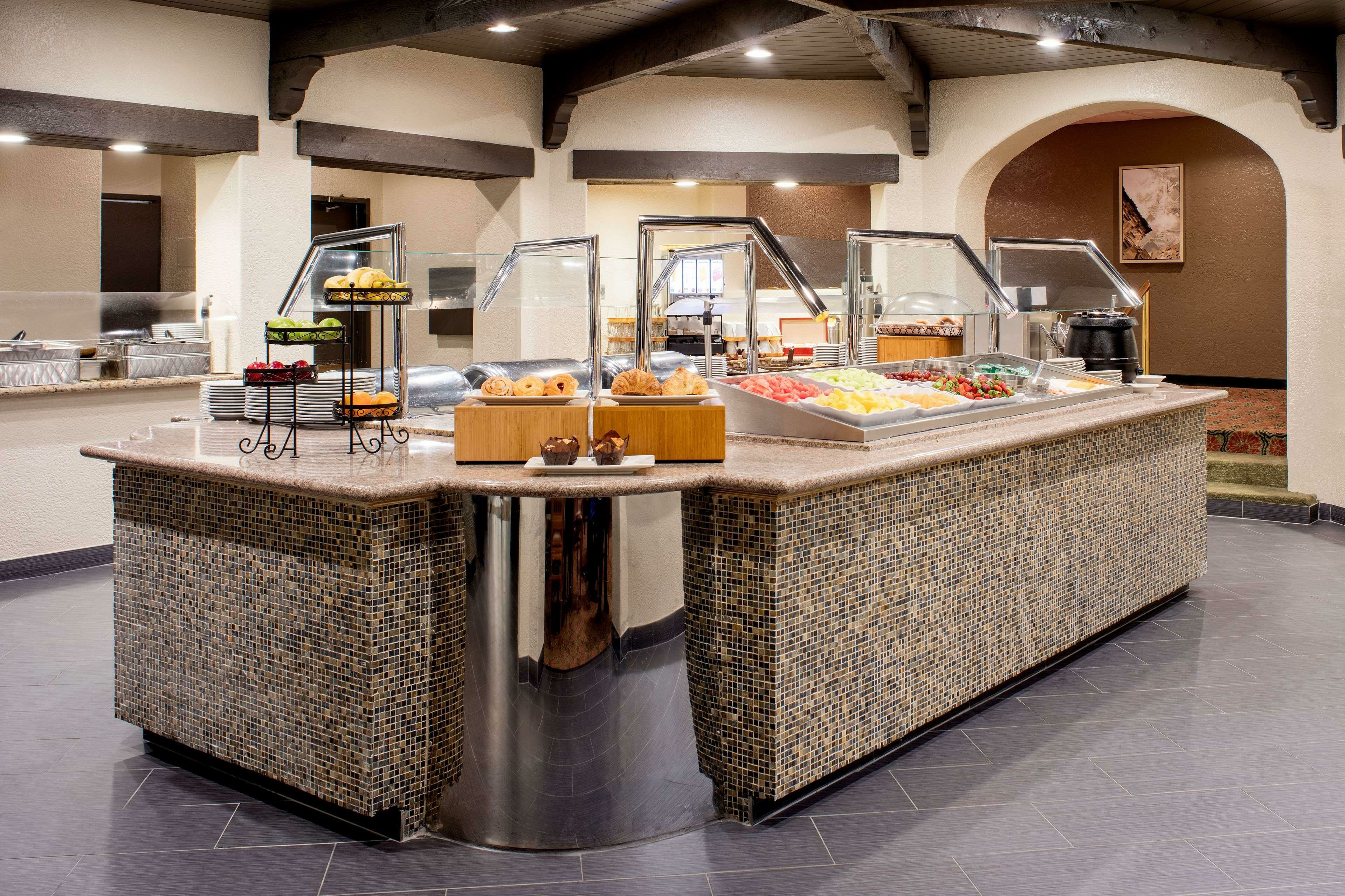 Фото Hilton Houston Galleria Area