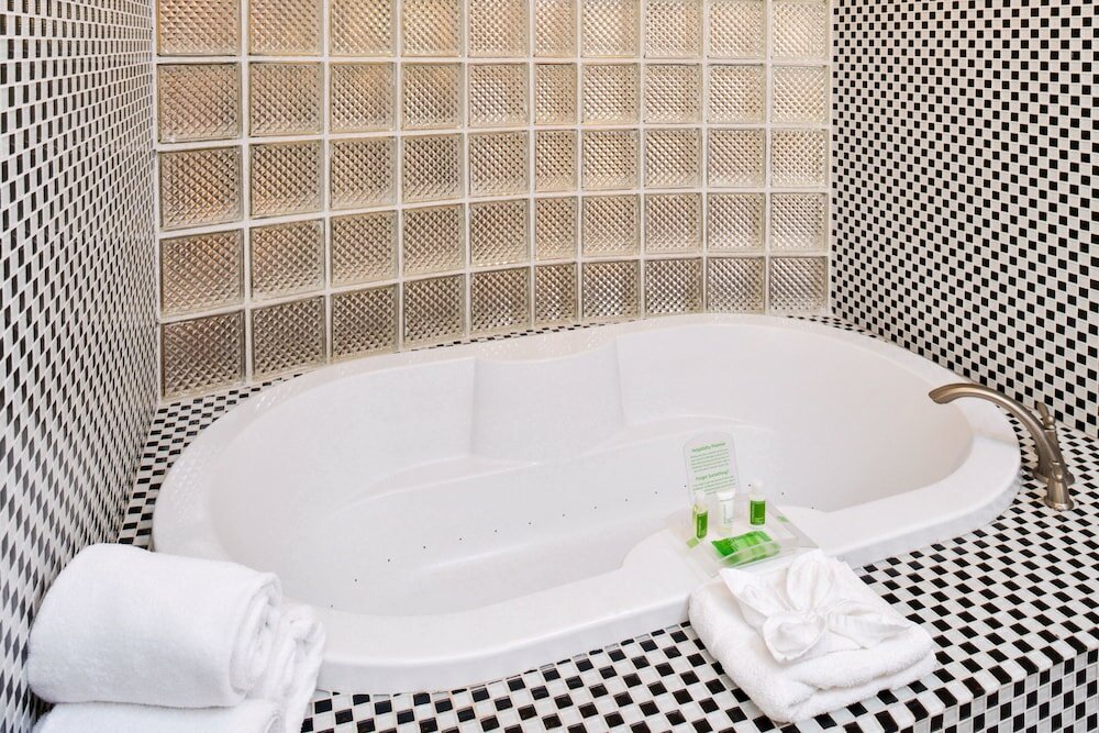 Фото Holiday Inn Amarillo West Medical Center, an Ihg Hotel